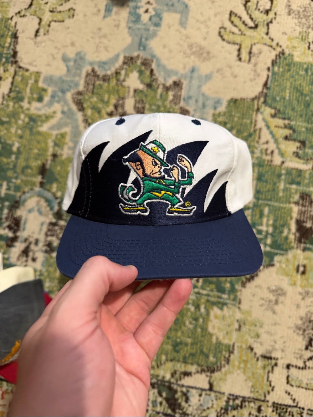 LOGO 7 White Navy Black Notre Dame Leprechaun Patch Snapback Hat